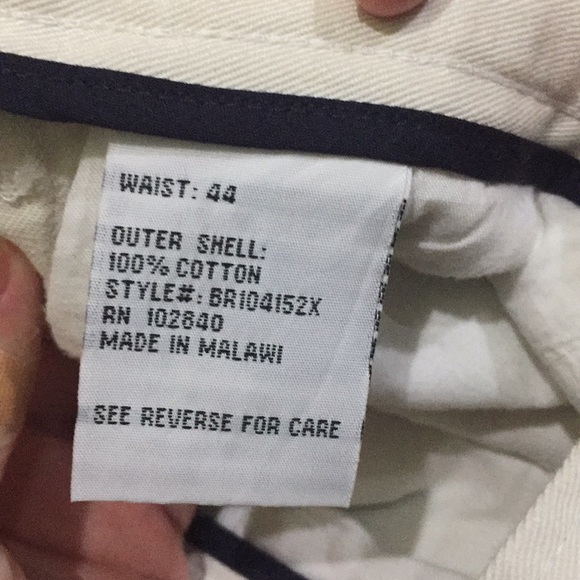 44 waist men Khakis - Picture 4 of 4